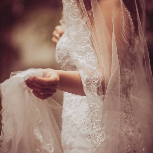 Mrs & Mr Wedding photography by Ana and Vera @mrsandmr_weddingphotography